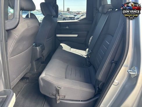 Used 2024 Toyota Tacoma TRD Off-Road AWD/4WD image 37