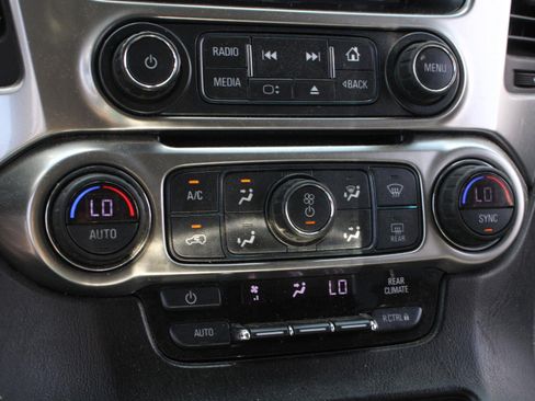 Used 2017 Chevrolet Tahoe LS AWD/4WD image 14