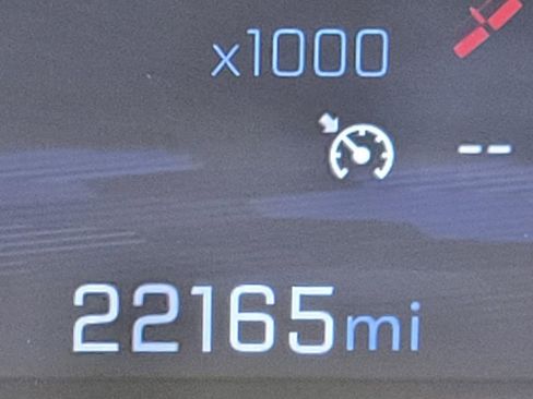 Used 2025 Chevrolet Equinox LT image 3