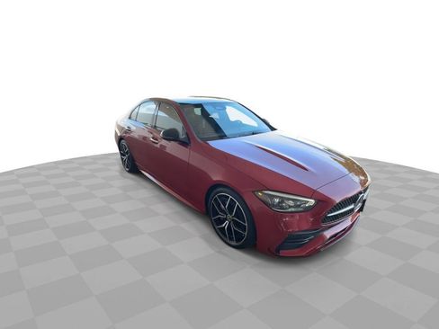 Used 2025 Mercedes-Benz C 300 4MATIC Sedan image 2