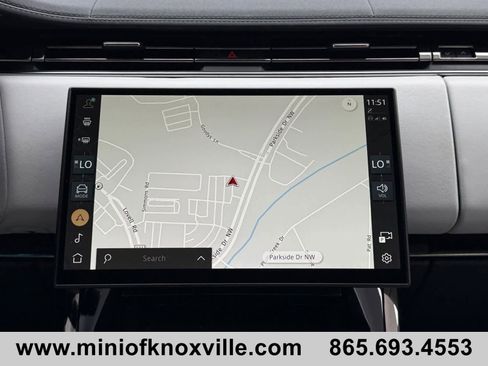 Used 2024 Land Rover Range Rover Sport SE image 23