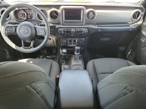 Used 2023 Jeep Wrangler Sport AWD/4WD image 12