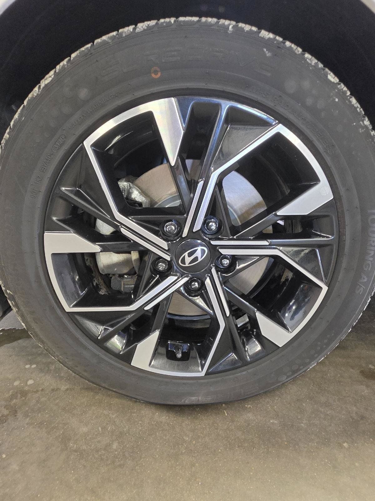 Used 2025 Hyundai Sonata SEL FWD image 11