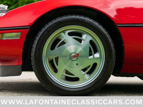 Used 1988 Chevrolet Corvette Convertible RWD image 30