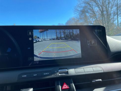 Used 2025 Kia K4 LXS image 17