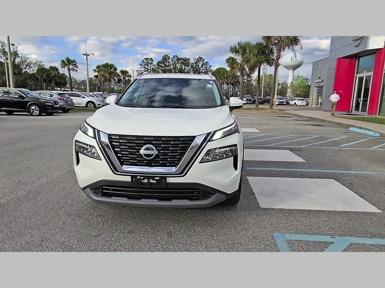 Used 2023 Nissan Rogue SV w/ SV Premium B Package FWD image 21