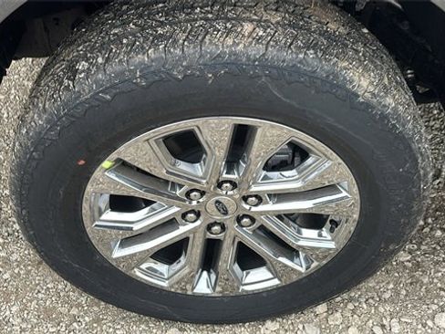 New 2026 Ford F150 Lariat w/ Equipment Group 502A High image 35