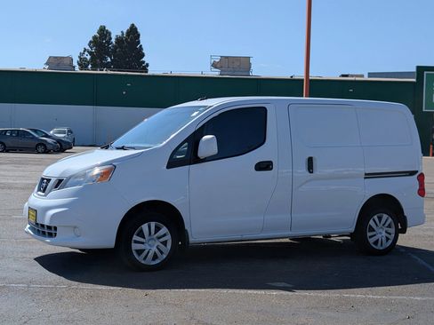 Used 2021 Nissan NV200 SV FWD image 3