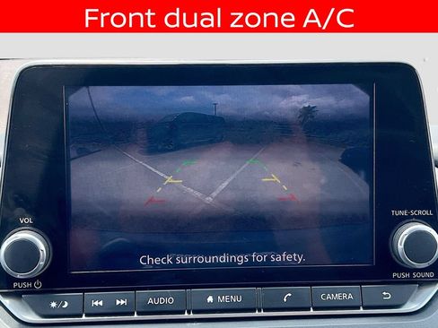 Used 2023 Nissan Rogue SV FWD image 13