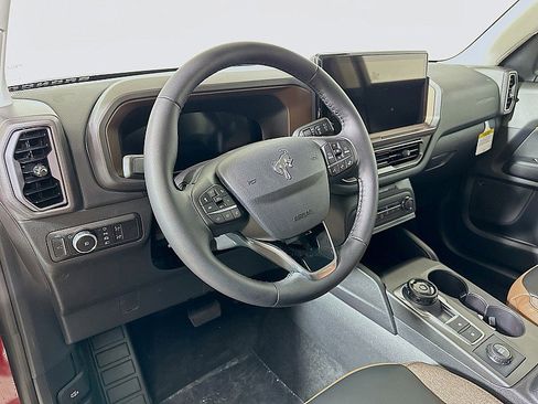 New 2025 Ford Bronco Sport Outer Banks w/ Outer Banks Tech Package+ image 9