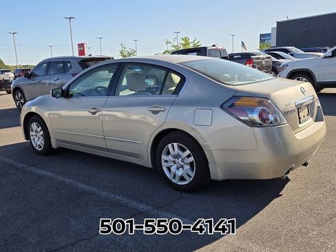 Used 2010 Nissan Altima 2.5 S image 3