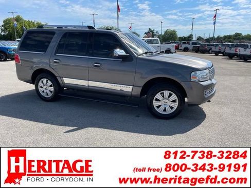 Used 2012 Lincoln Navigator 4WD image 1