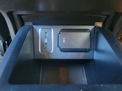 Used 2020 Mercedes-Benz GLS 450 4MATIC image 8