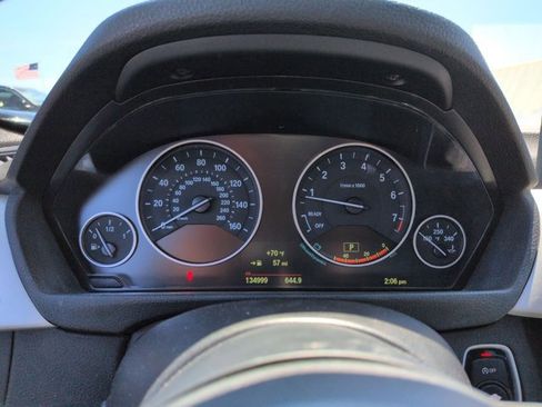 Used 2015 BMW 320i xDrive Sedan AWD/4WD image 11