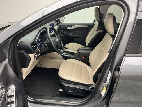 Used 2022 Ford Escape SEL AWD/4WD image 3