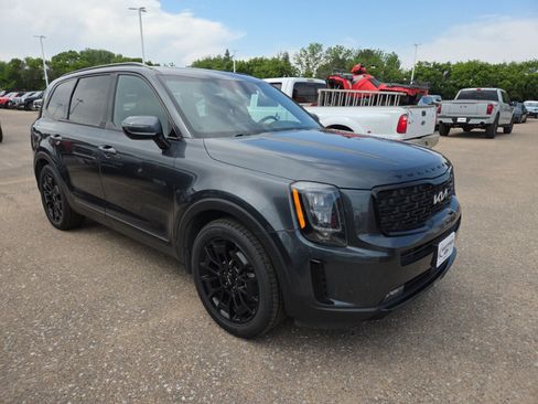 Used 2022 Kia Telluride SX w/ SX Prestige Package AWD/4WD image 13