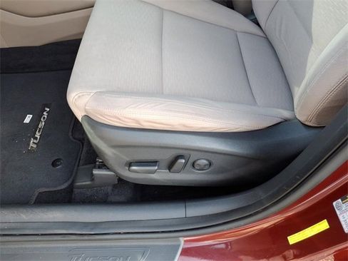 Used 2019 Hyundai Tucson Value image 5