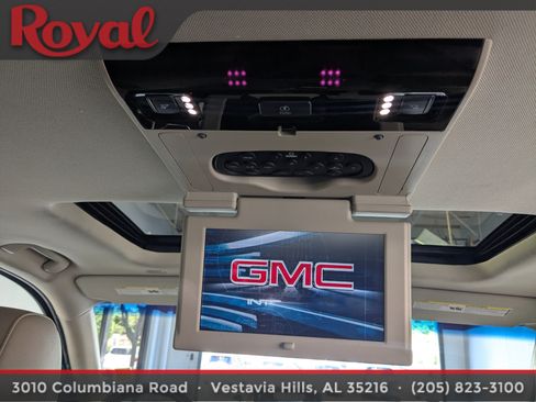 Used 2018 GMC Yukon XL SLT w/ Premium Edition RWD image 11