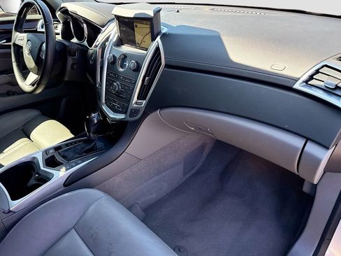 Used 2012 Cadillac SRX Performance image 38