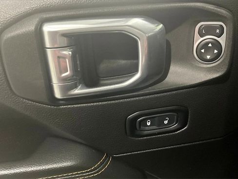 Used 2021 Jeep Gladiator High Altitude image 38