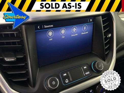 Used 2020 GMC Acadia SLE w/ Driver Convenience Package FWD image 24