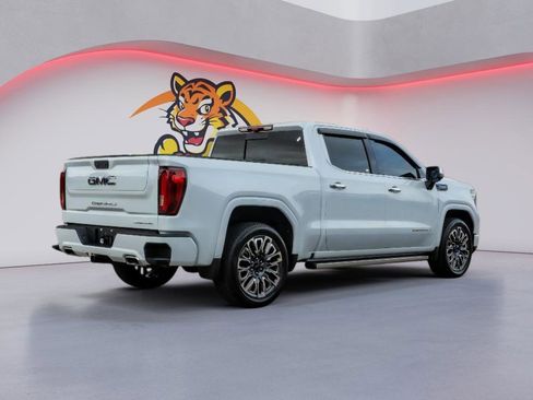 Used 2026 GMC Sierra 1500 Denali Ultimate AWD/4WD image 5