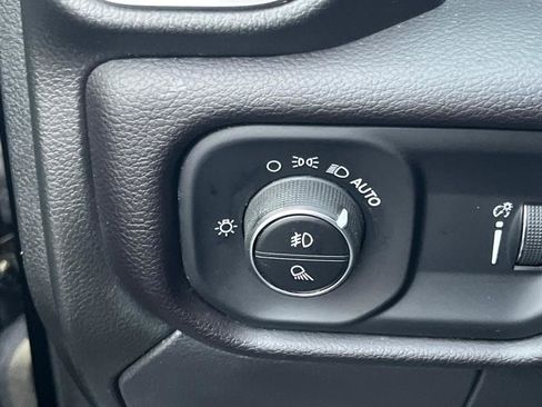 Used 2024 RAM 2500 Big Horn image 27