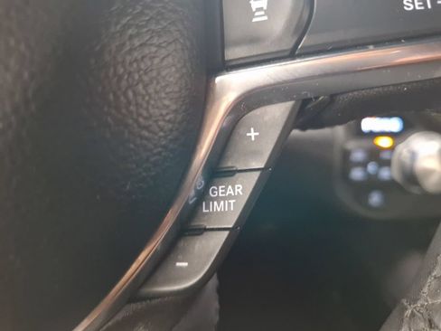 Used 2026 RAM 1500 Laramie AWD/4WD image 24