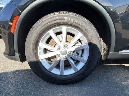 Used 2023 Dodge Durango SXT image 10