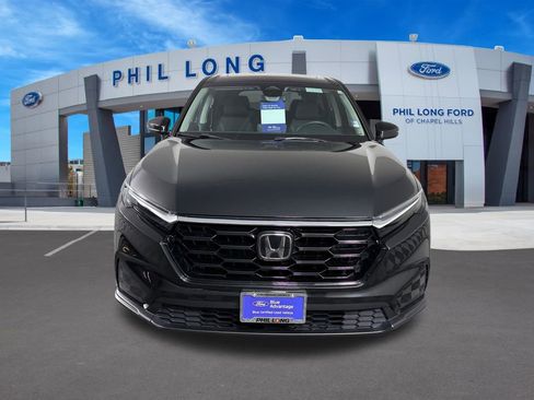 Used 2025 Honda CR-V EX image 8