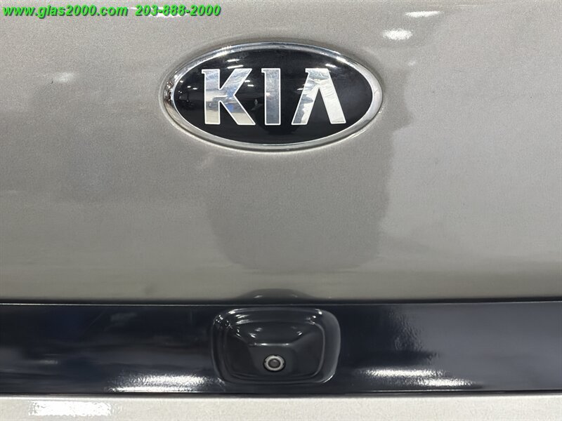 Used 2019 Kia Soul + FWD image 31