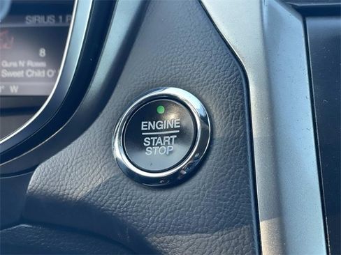 Certified 2020 Ford Fusion SE image 18