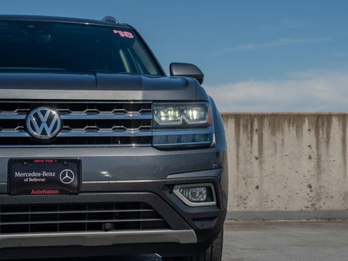 Used 2018 Volkswagen Atlas SEL AWD/4WD image 5
