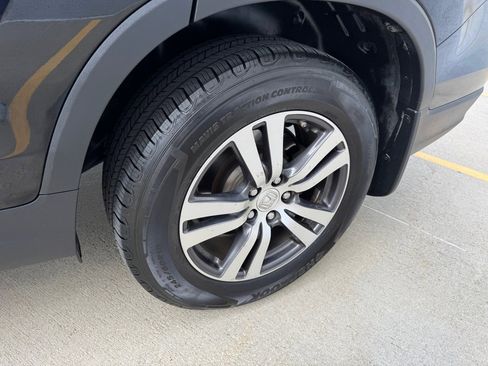 Used 2017 Honda Pilot EX-L image 9