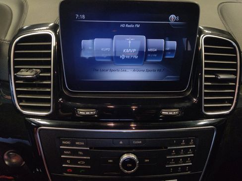 Used 2019 Mercedes-Benz GLS 450 4MATIC w/ Premium 1 Package image 25