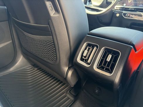 New 2026 Kia Sorento EX image 13