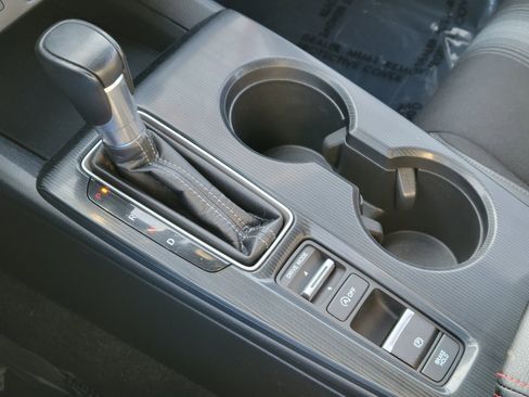 Certified 2022 Honda Civic Sport image 29