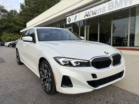 Used 2026 BMW 330i Sedan RWD image 1