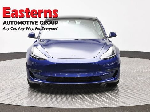 Used 2021 Tesla Model 3 Standard Range Plus RWD image 2