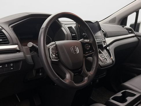 Used 2024 Honda Odyssey Touring image 7