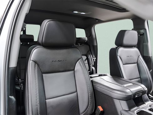 Used 2024 GMC Sierra 2500 Denali w/ Denali Reserve Package image 38