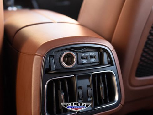 Used 2019 Maserati Levante S GranLusso image 23