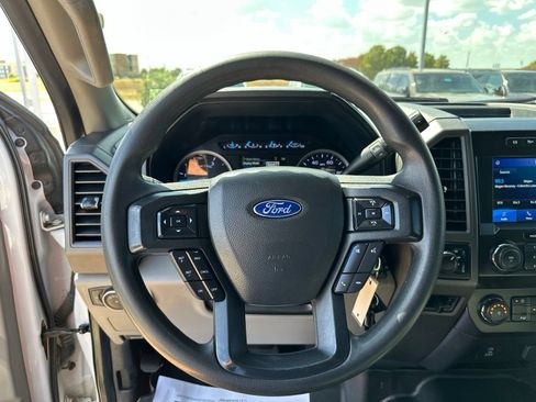 Used 2022 Ford F250 XL w/ STX Appearance Package AWD/4WD image 19