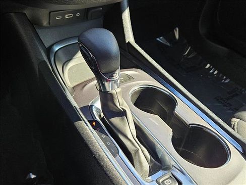 Used 2024 Chevrolet Malibu LT FWD image 14