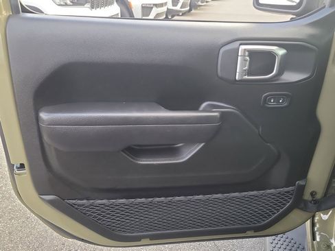 Certified 2025 Jeep Wrangler Sport image 9