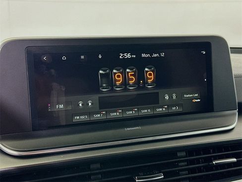 Used 2022 Kia Telluride S image 29