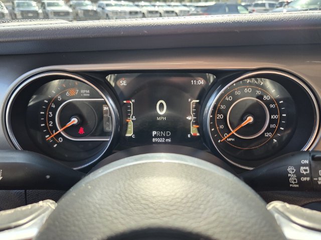 Used 2020 Jeep Wrangler Unlimited Sahara AWD/4WD image 34