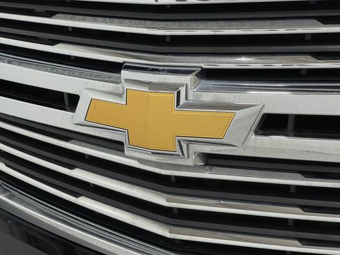 Used 2019 Chevrolet Tahoe Premier image 40