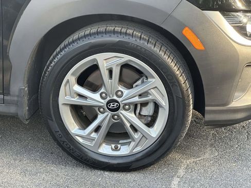 Used 2023 Hyundai Kona SEL w/ Cargo Package AWD/4WD image 6