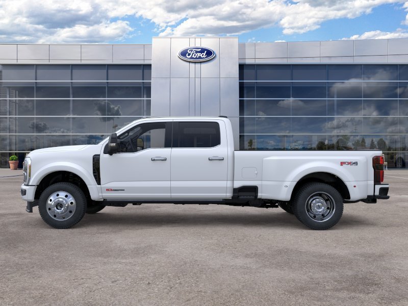 New 2026 Ford F450 Platinum w/ FX4 Off-Road Package AWD/4WD image 3